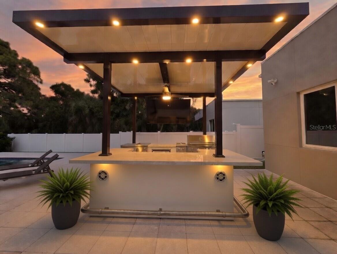 2215 DATURA ST
