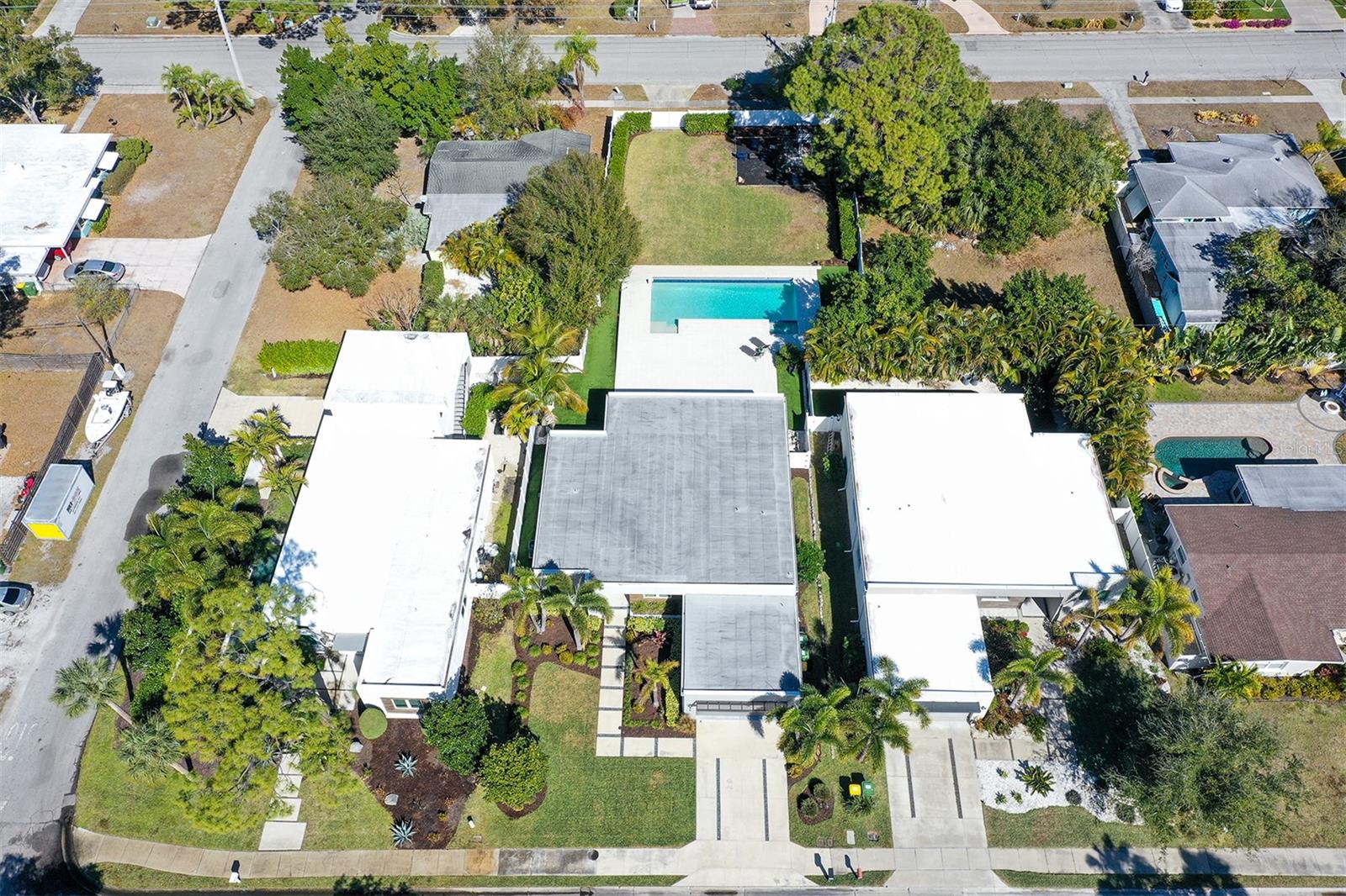 2215 DATURA ST