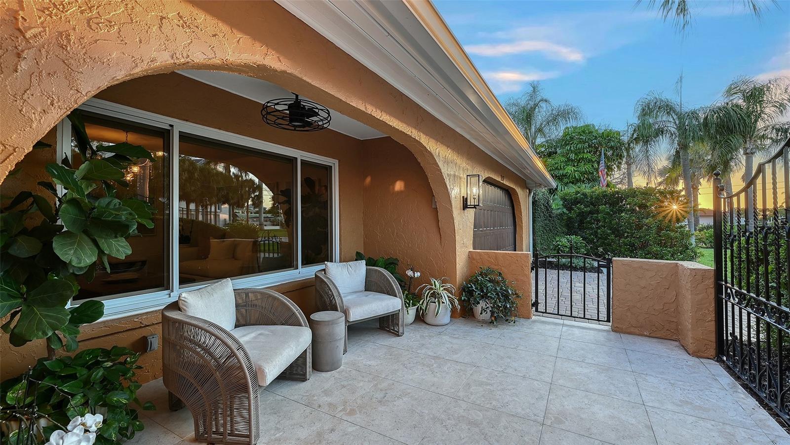 7137 WESTMORELAND DR