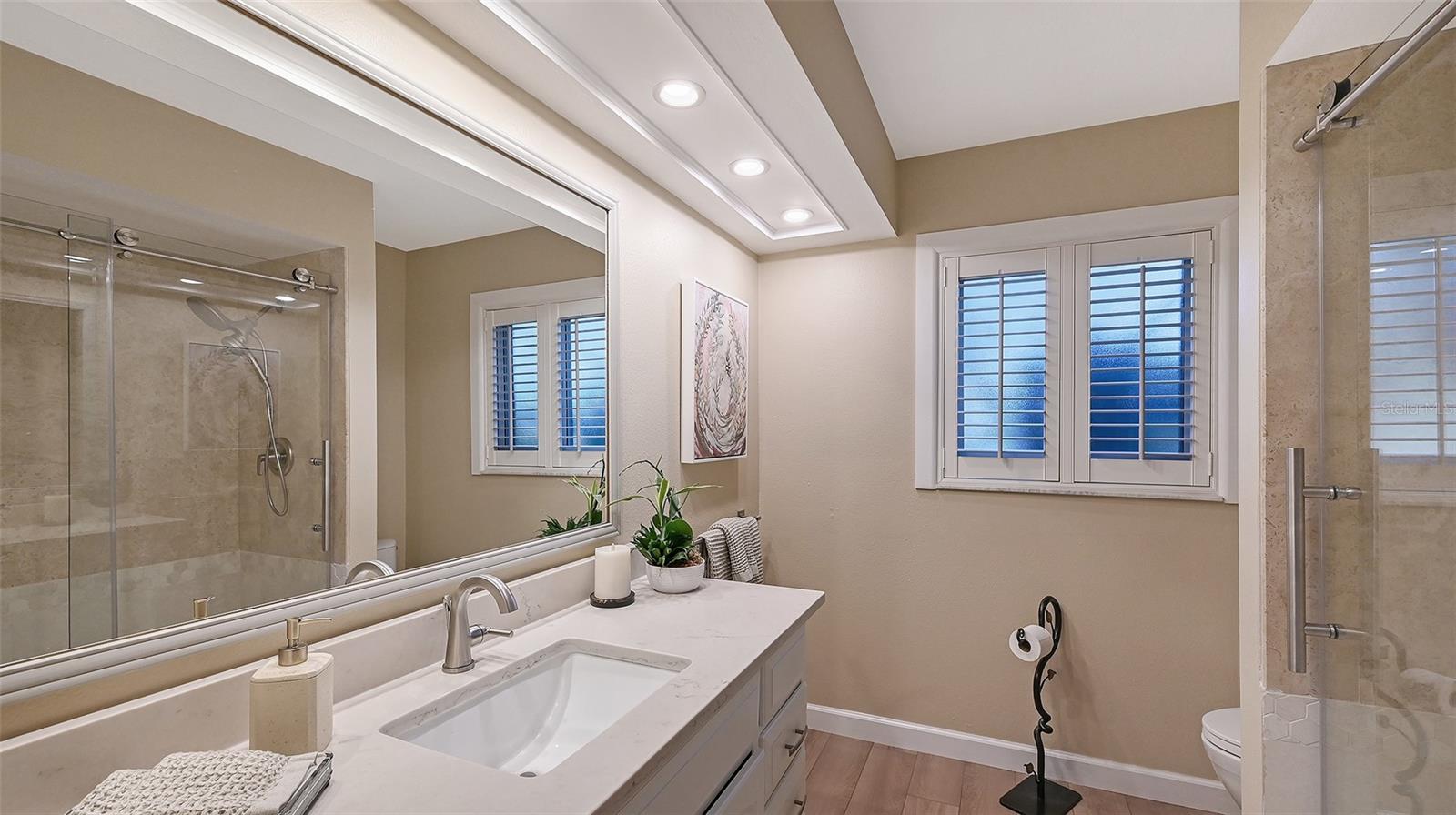 7137 WESTMORELAND DR