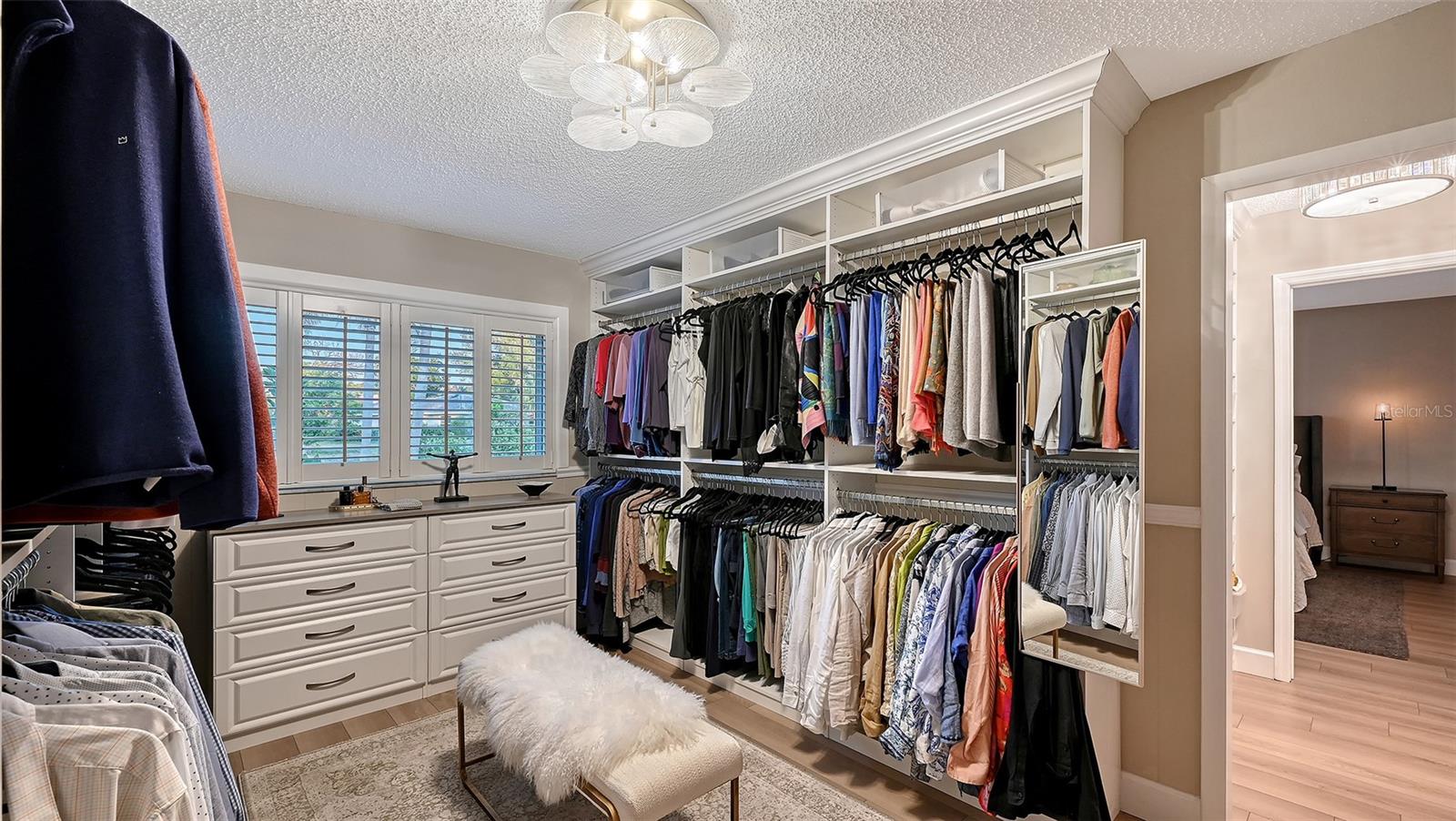 7137 WESTMORELAND DR