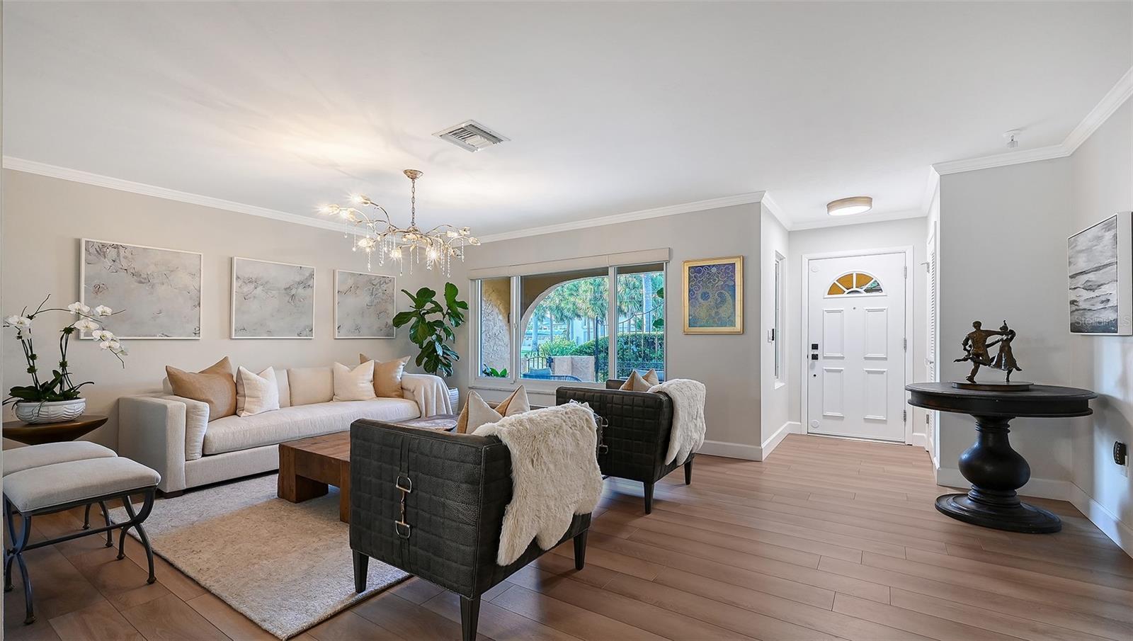 7137 WESTMORELAND DR