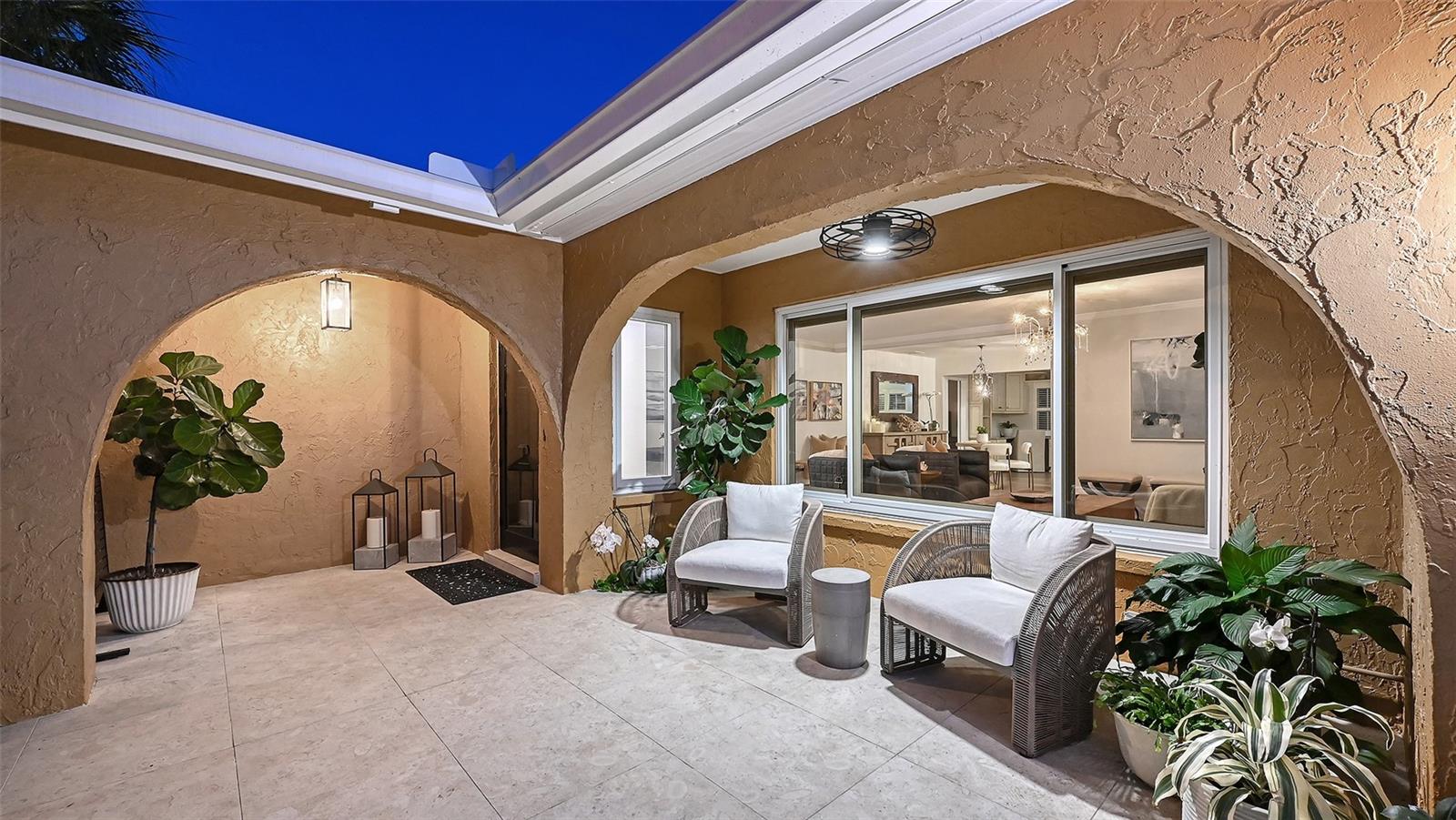 7137 WESTMORELAND DR