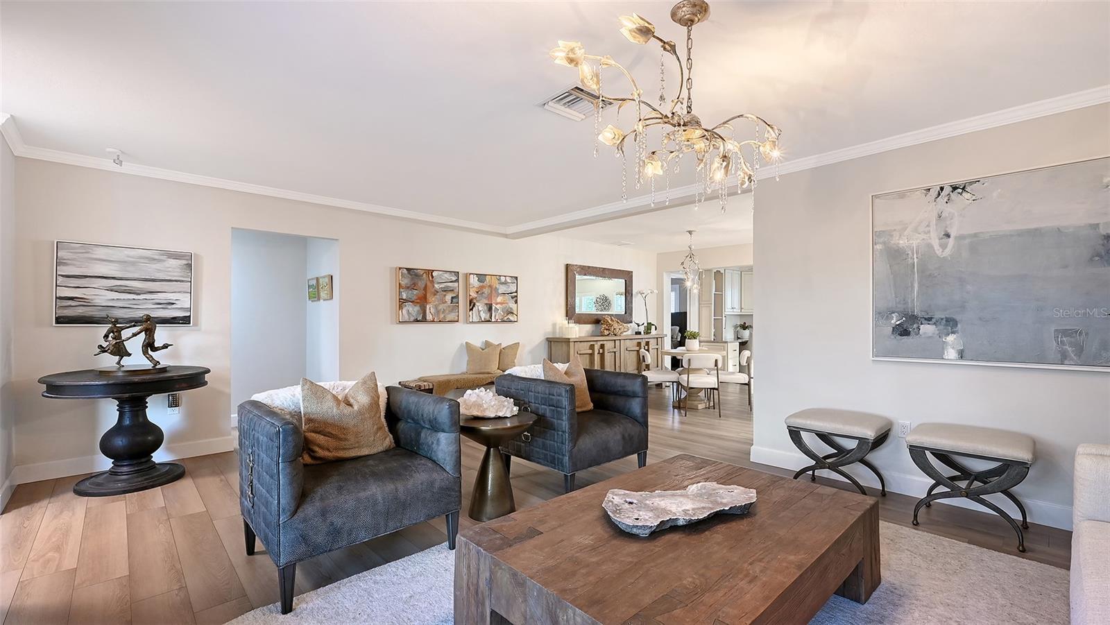 7137 WESTMORELAND DR