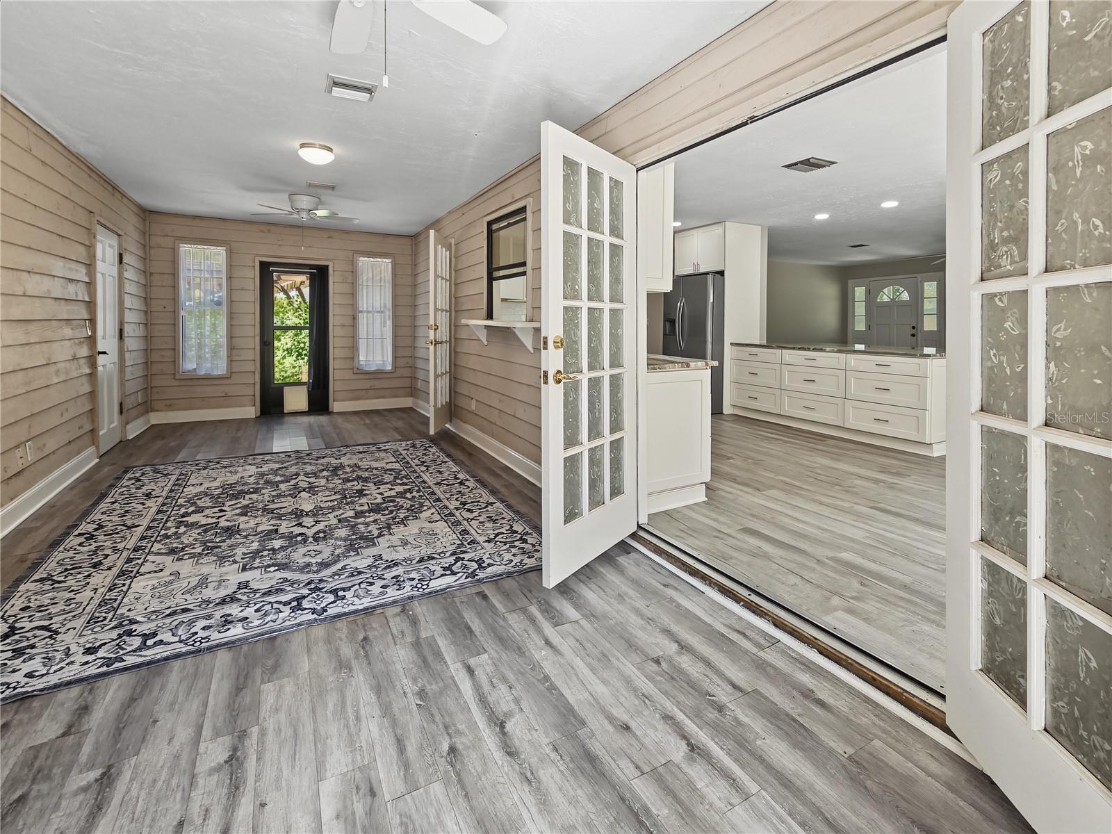 4598 CACTUS AVE
