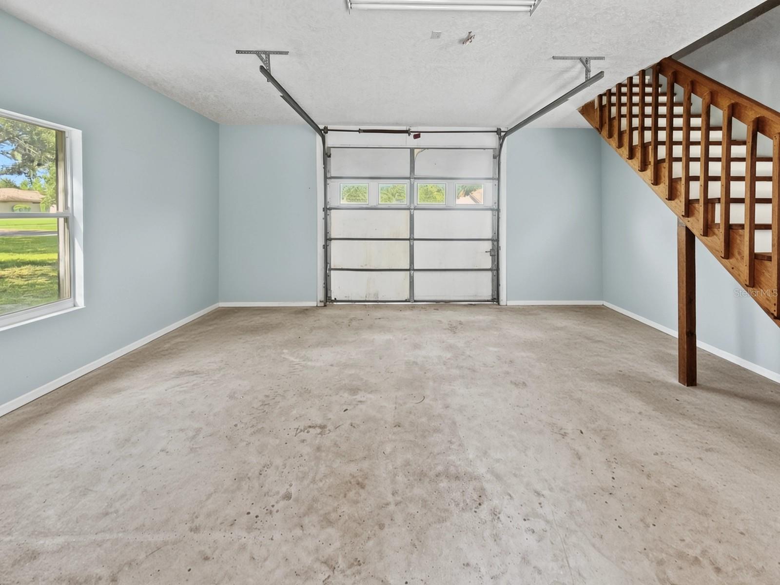 13604 3RD AVE E