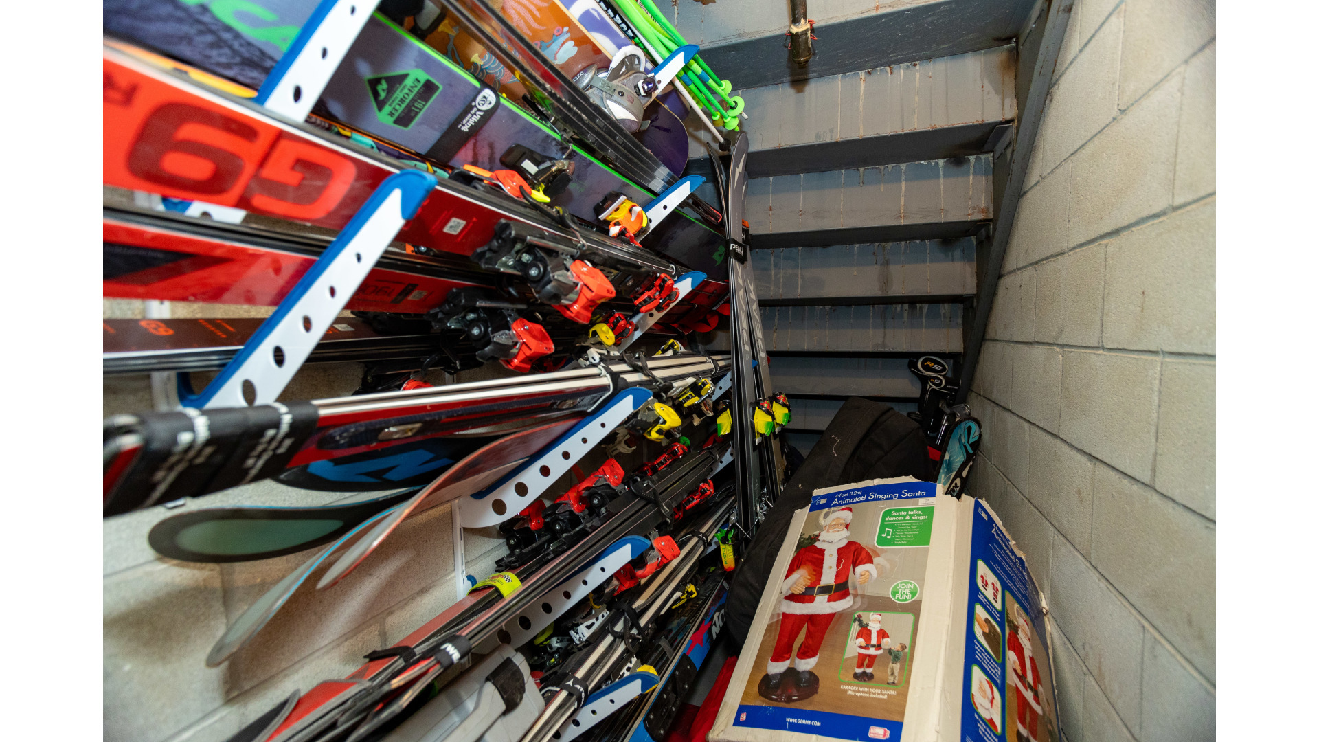 436 W Belmont Avenue Unit: 401