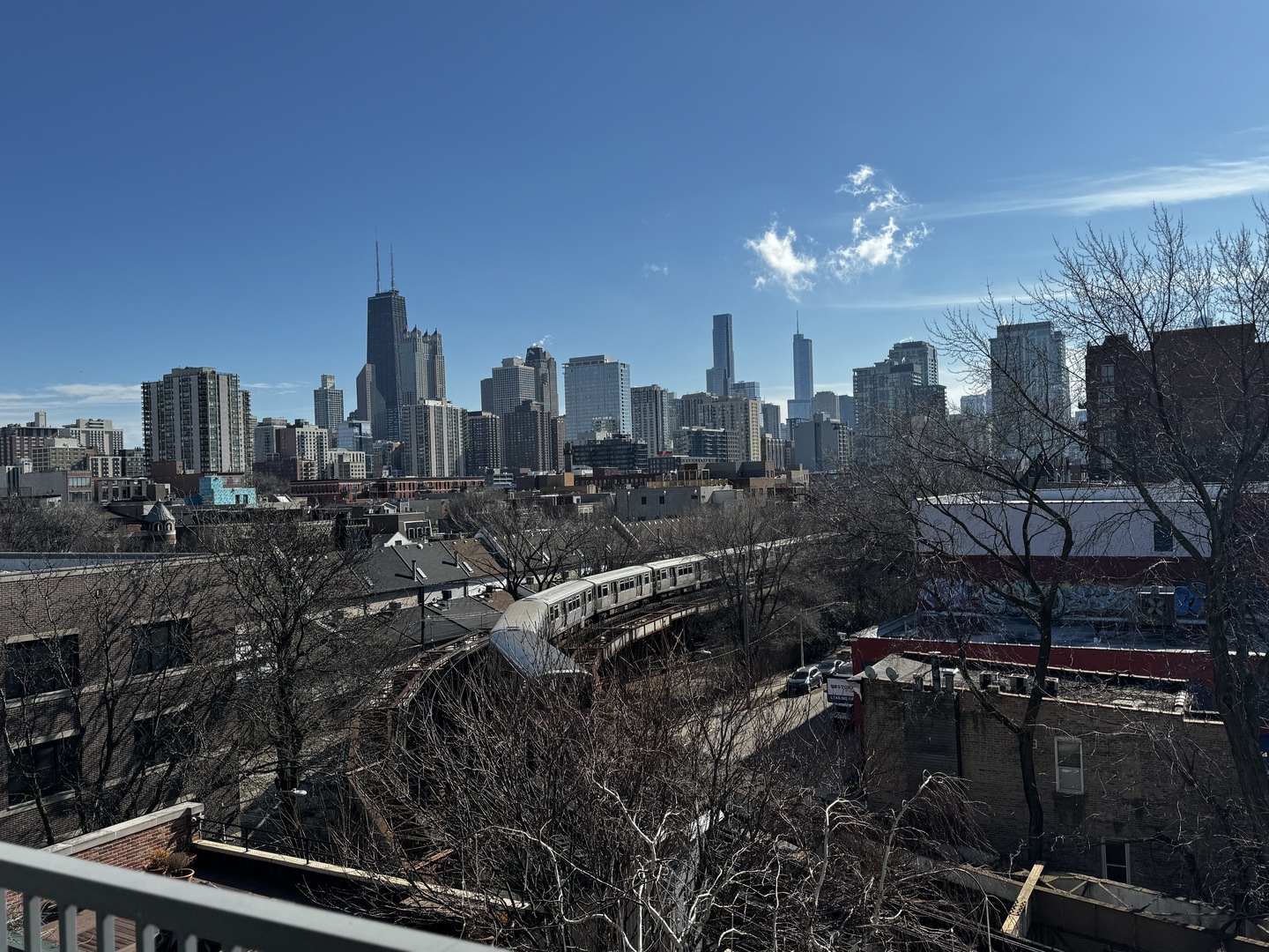 1546 N Orleans Street Unit: 601