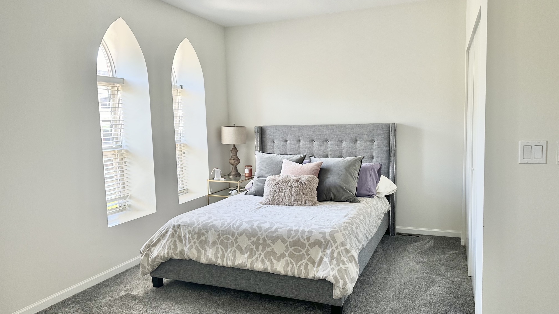 3516 N Sheffield Avenue Unit: 1FS