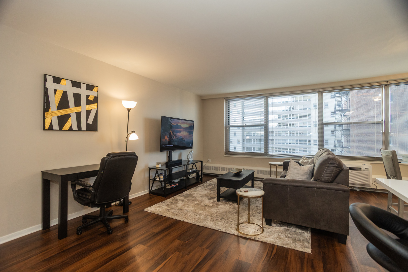 3900 N Lake Shore Drive Unit: 7G