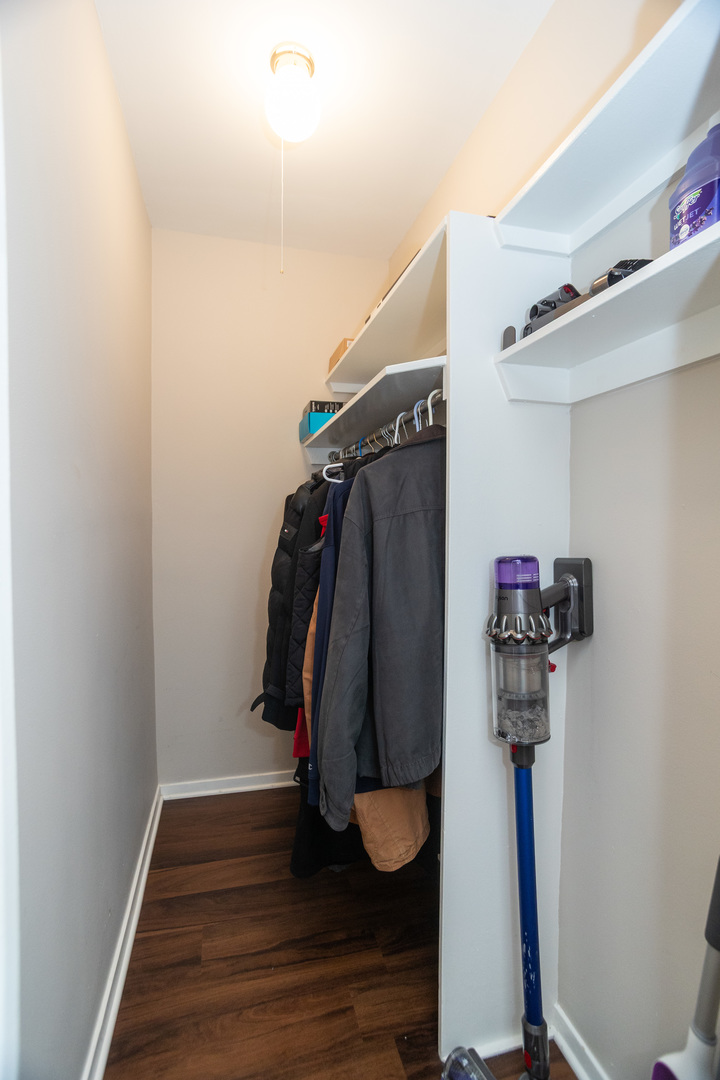 3900 N Lake Shore Drive Unit: 7G