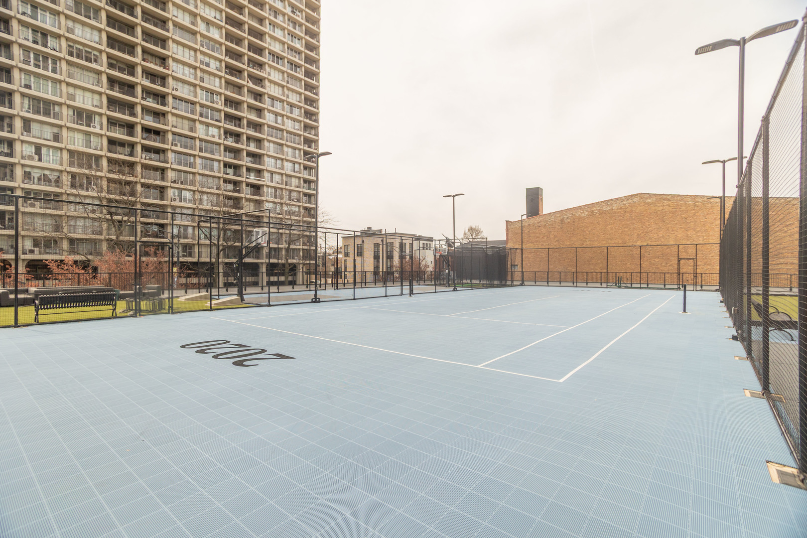 2020 N Lincoln Park West Unit: 11C