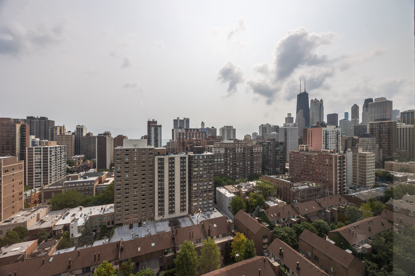 1355 N Sandburg Terrace Unit: 2206D
