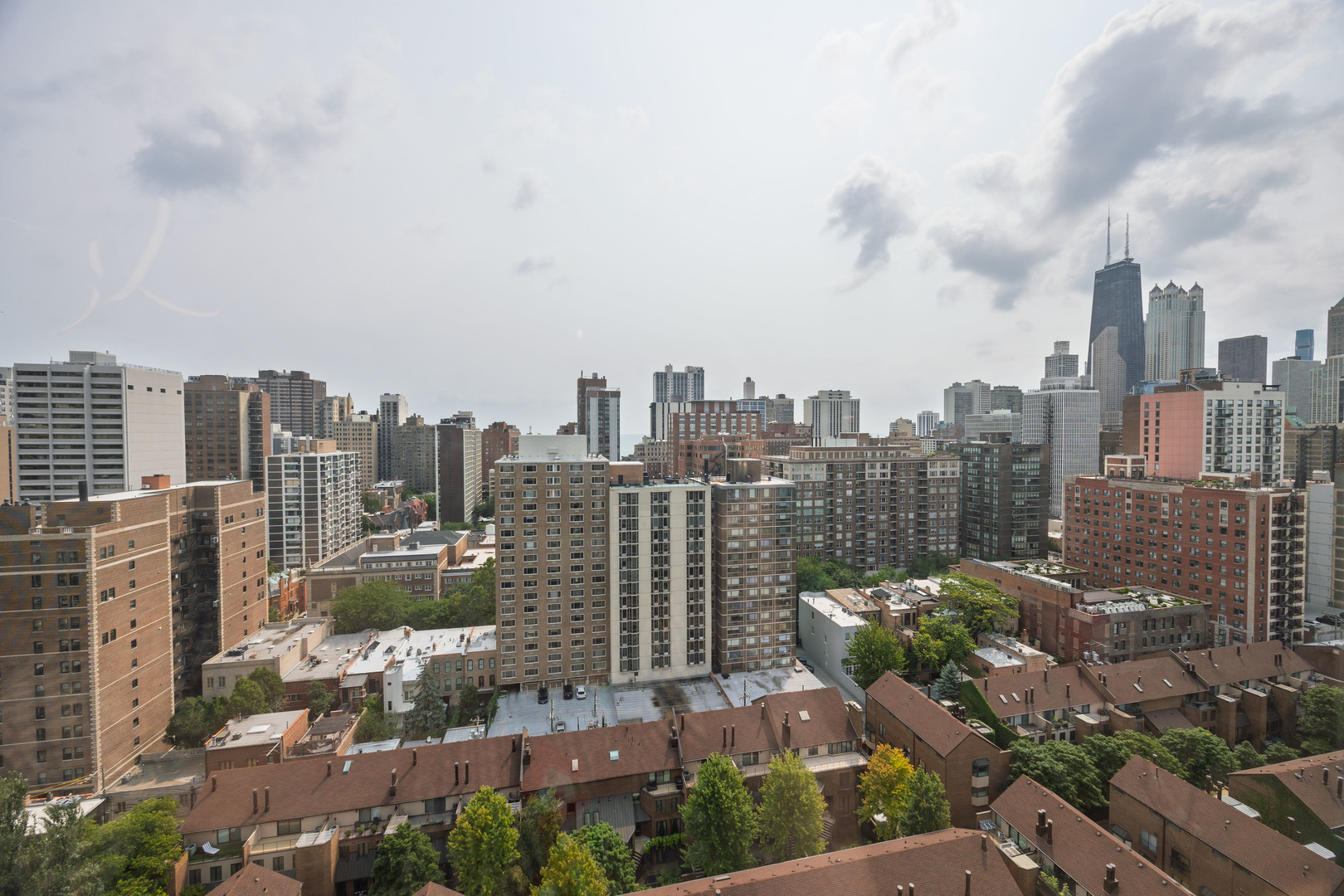 1355 N Sandburg Terrace Unit: 2206D