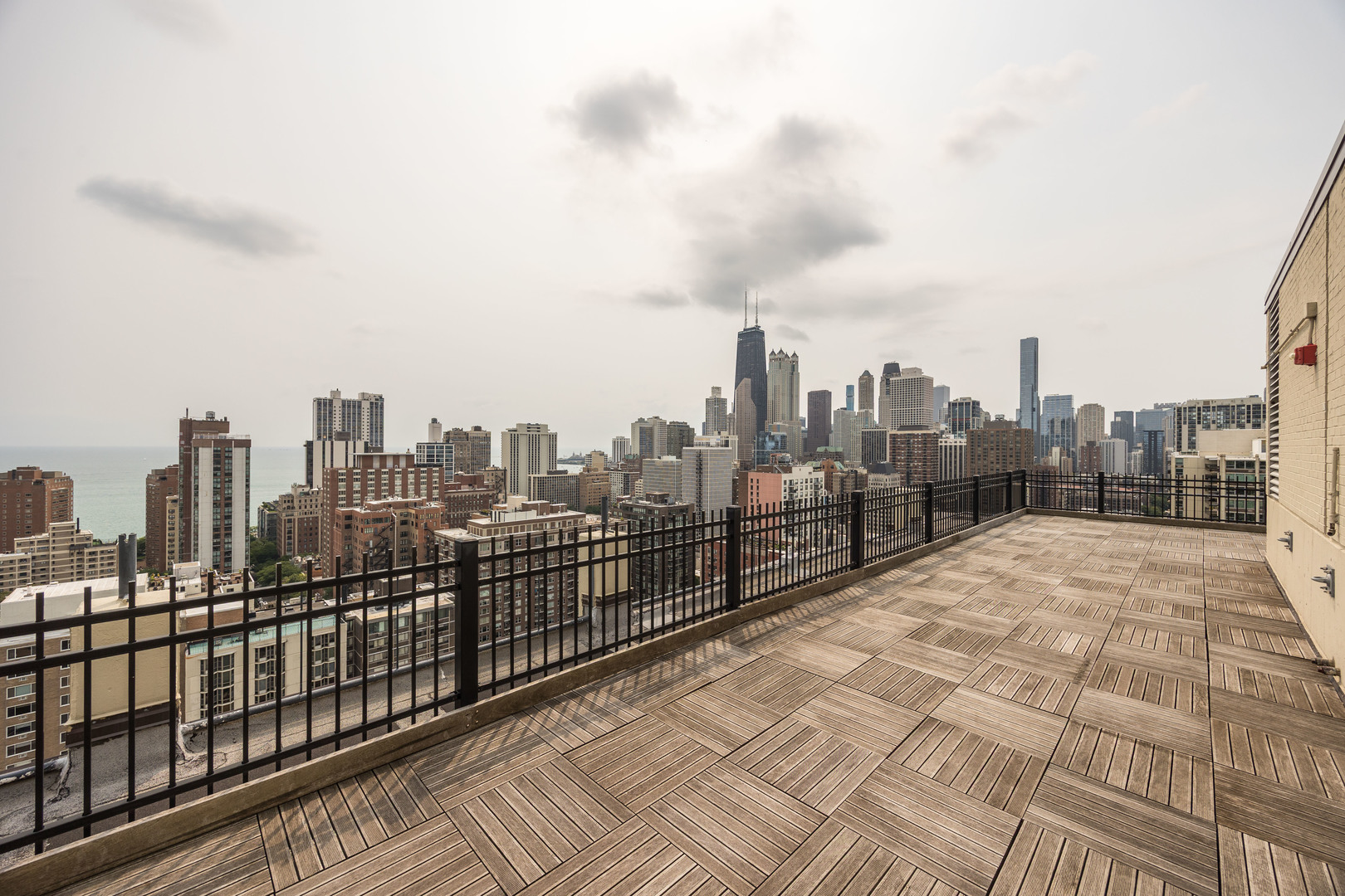 1355 N Sandburg Terrace Unit: 2206D