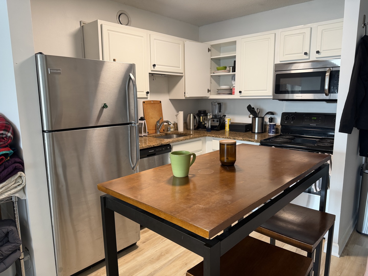 10 E Ontario Street Unit: 2012