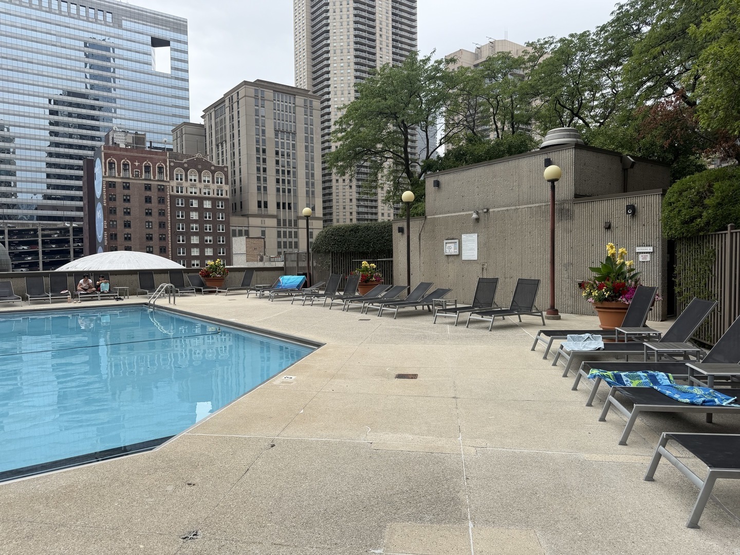 10 E Ontario Street Unit: 2012