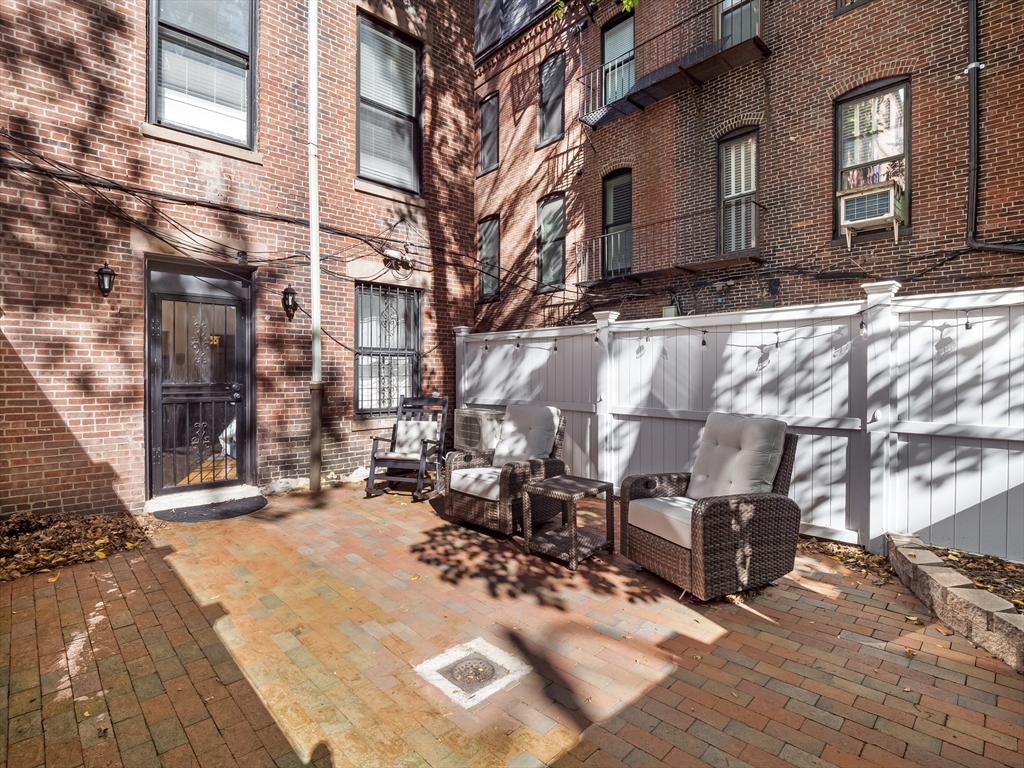 336 Marlborough # 2