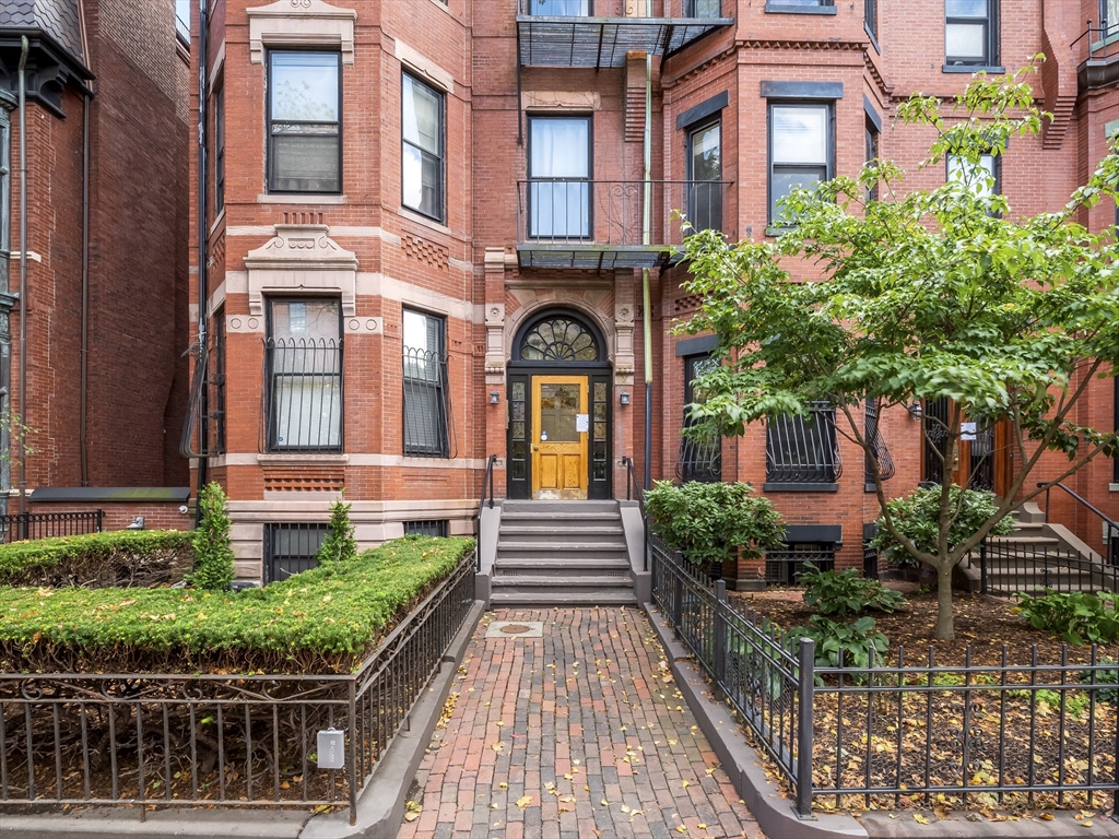 336 Marlborough # 2