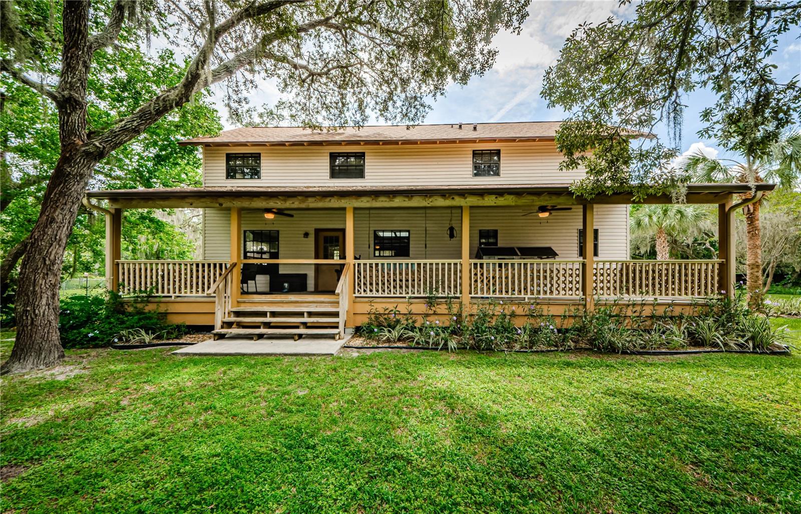 10128 SHADY DR