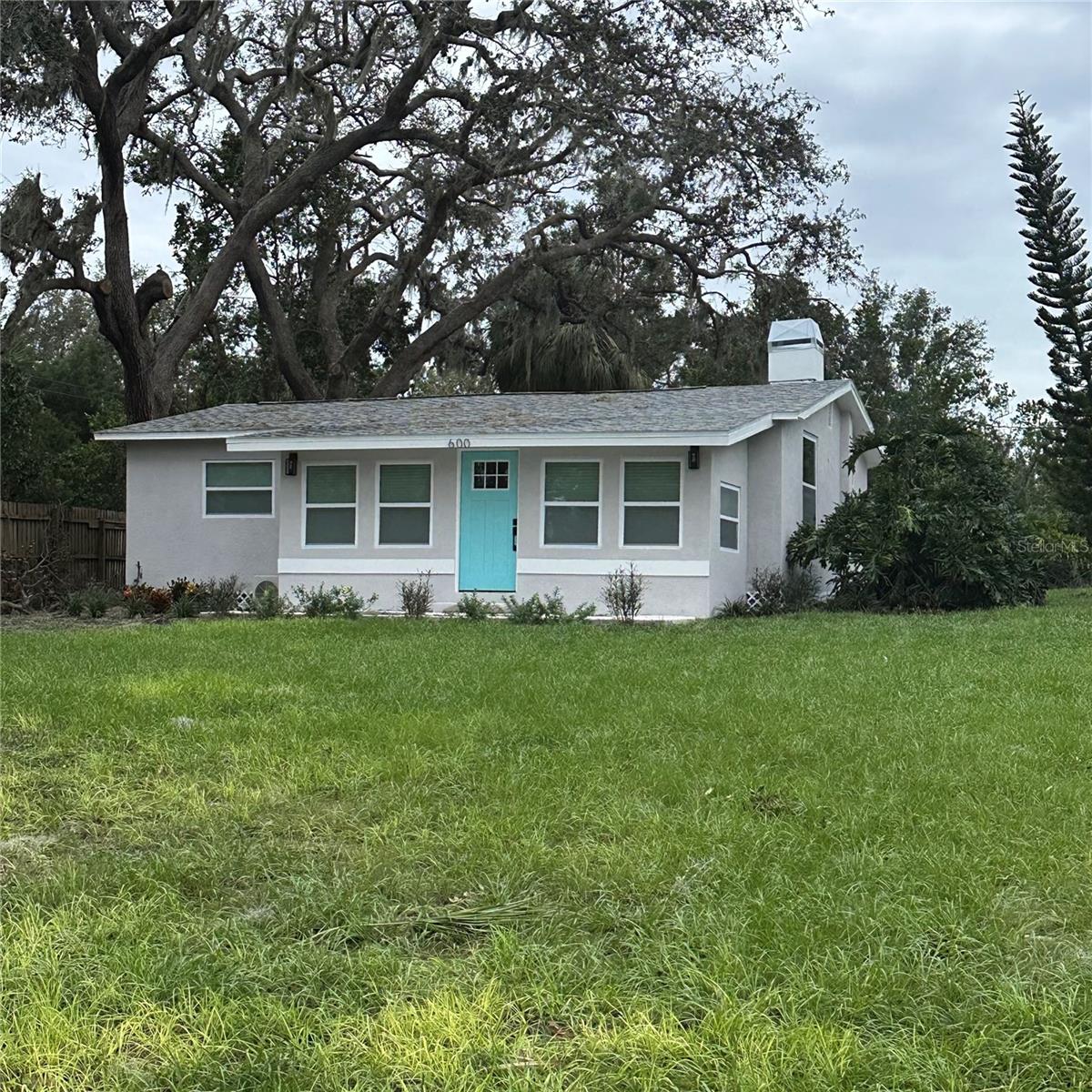600 N HIGHLAND AVE