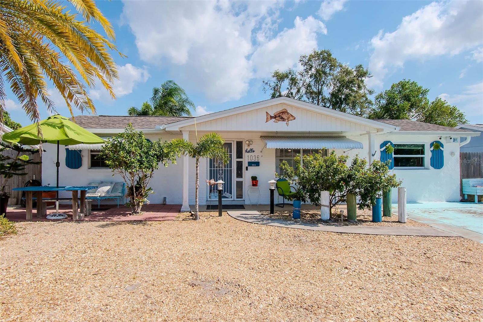 1036 VIKING DR