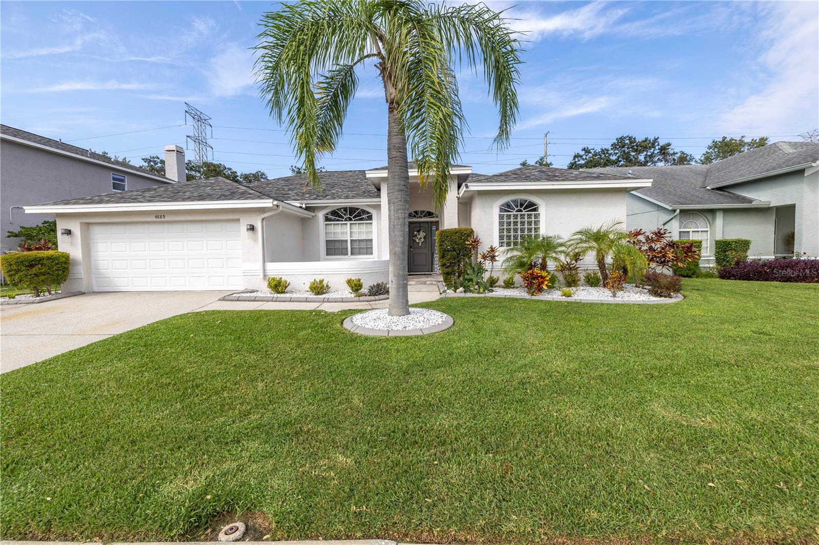 4889 EDGEWATER LN