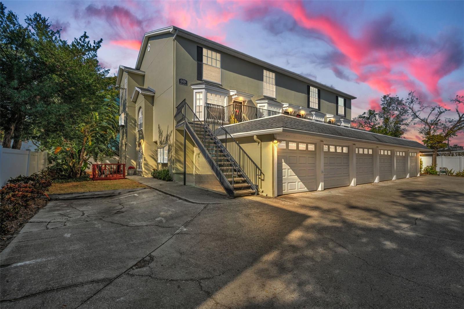 609 S GLEN AVE #B