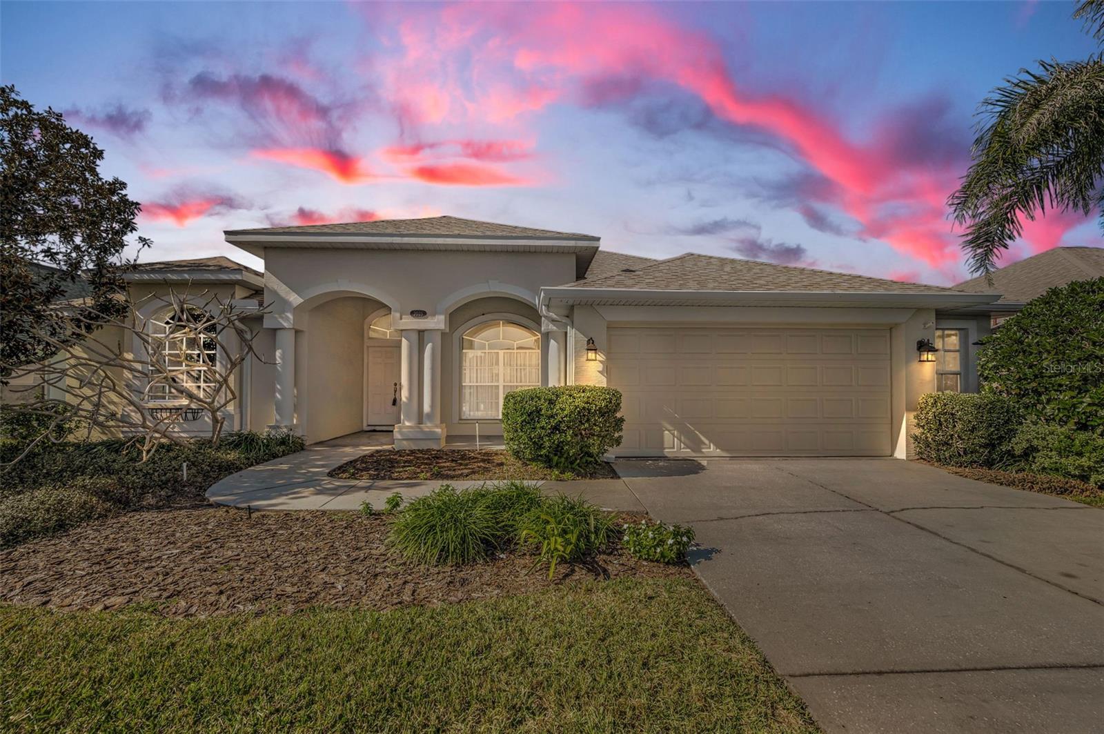 2035 LARISSA CT