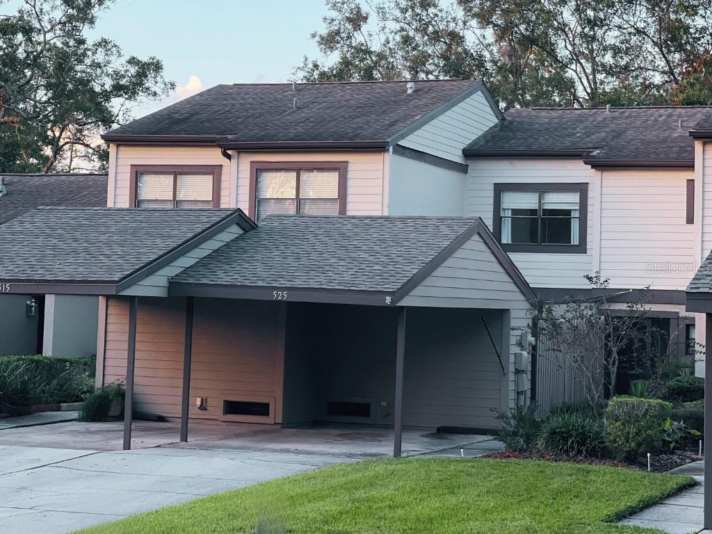 525 WOODS LANDING TRL