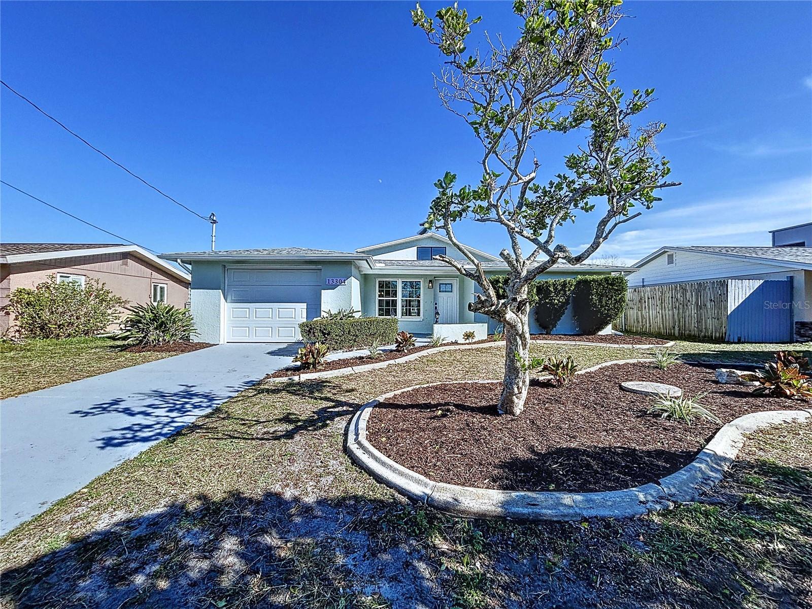 13304 NEPTUNE DR