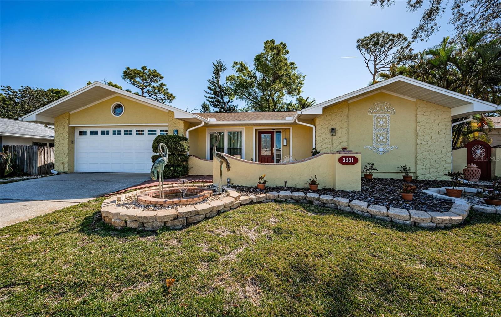 3531 GLOSSY IBIS CT