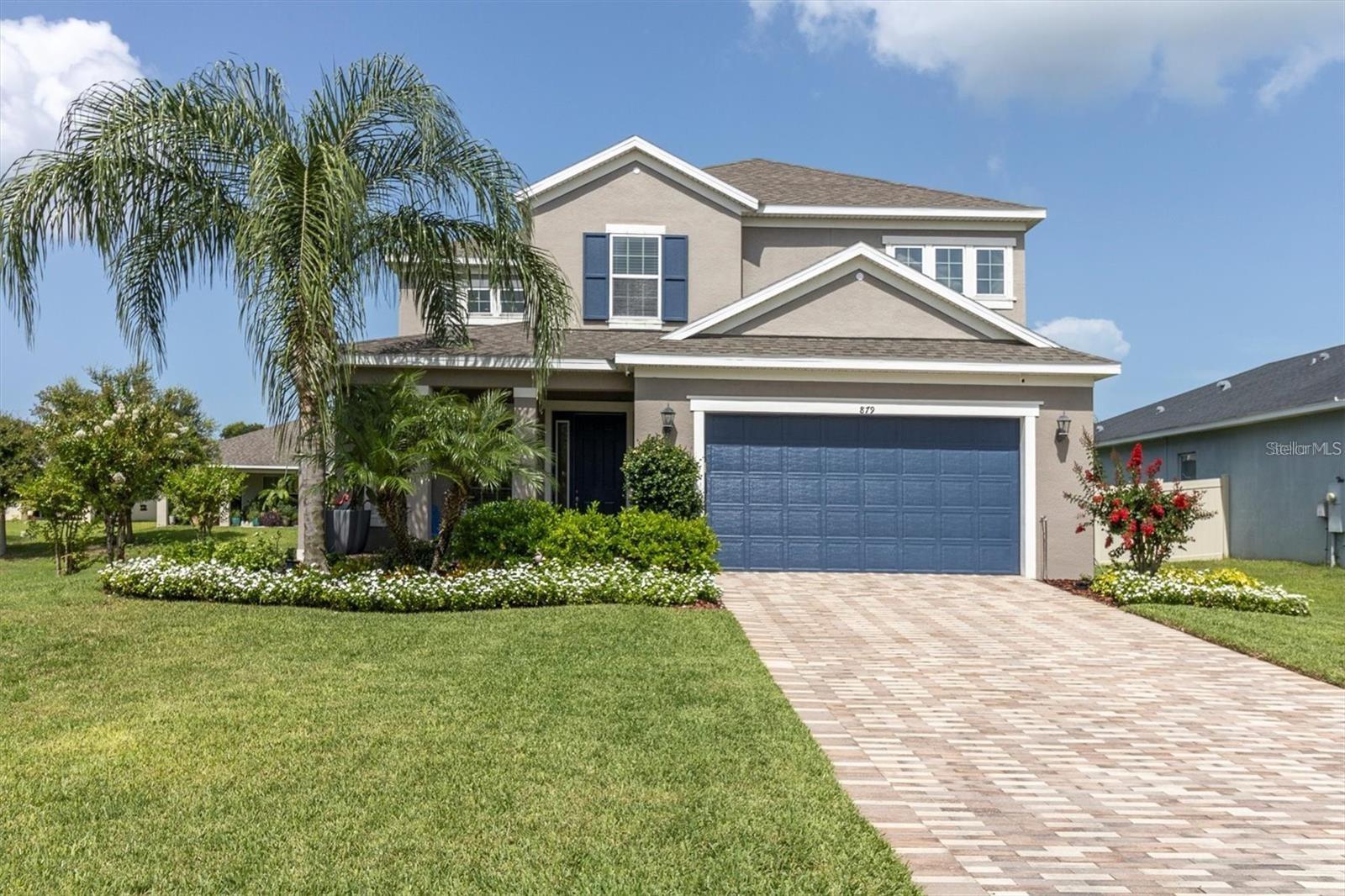 879 DE SOTO WAY
