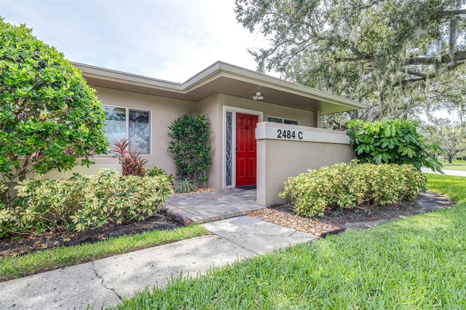 2484 LAURELWOOD DR #C