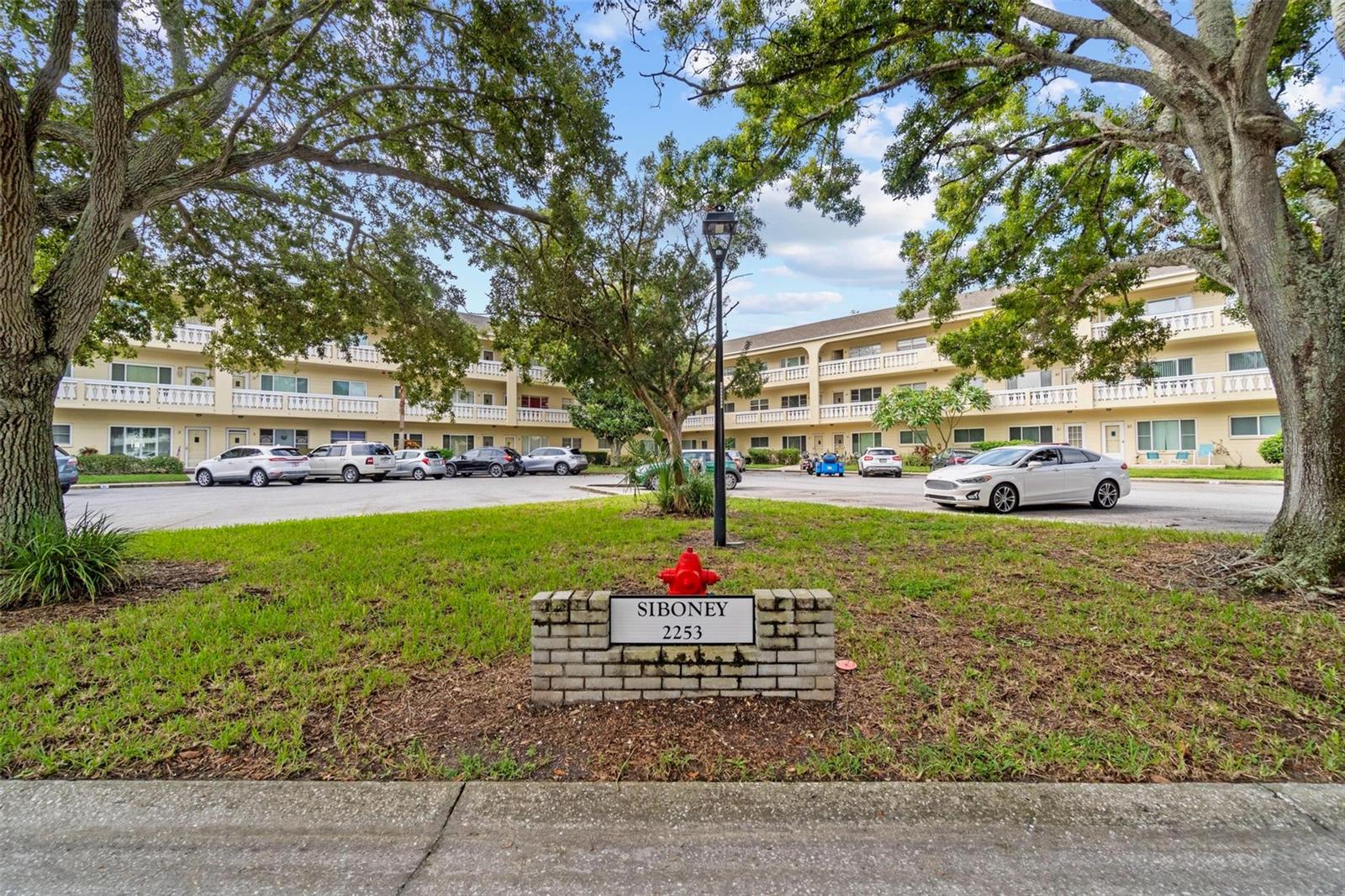 2253 NORWEGIAN DR #17