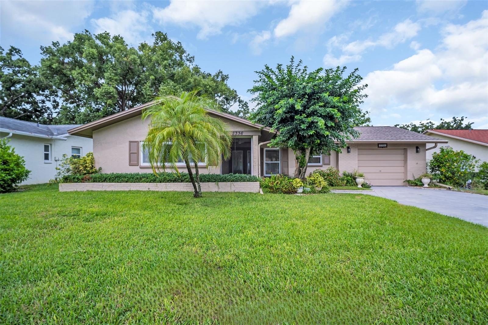 2336 MALCOLM DR