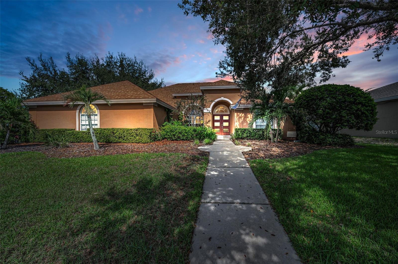 4007 LIGUSTRUM DR