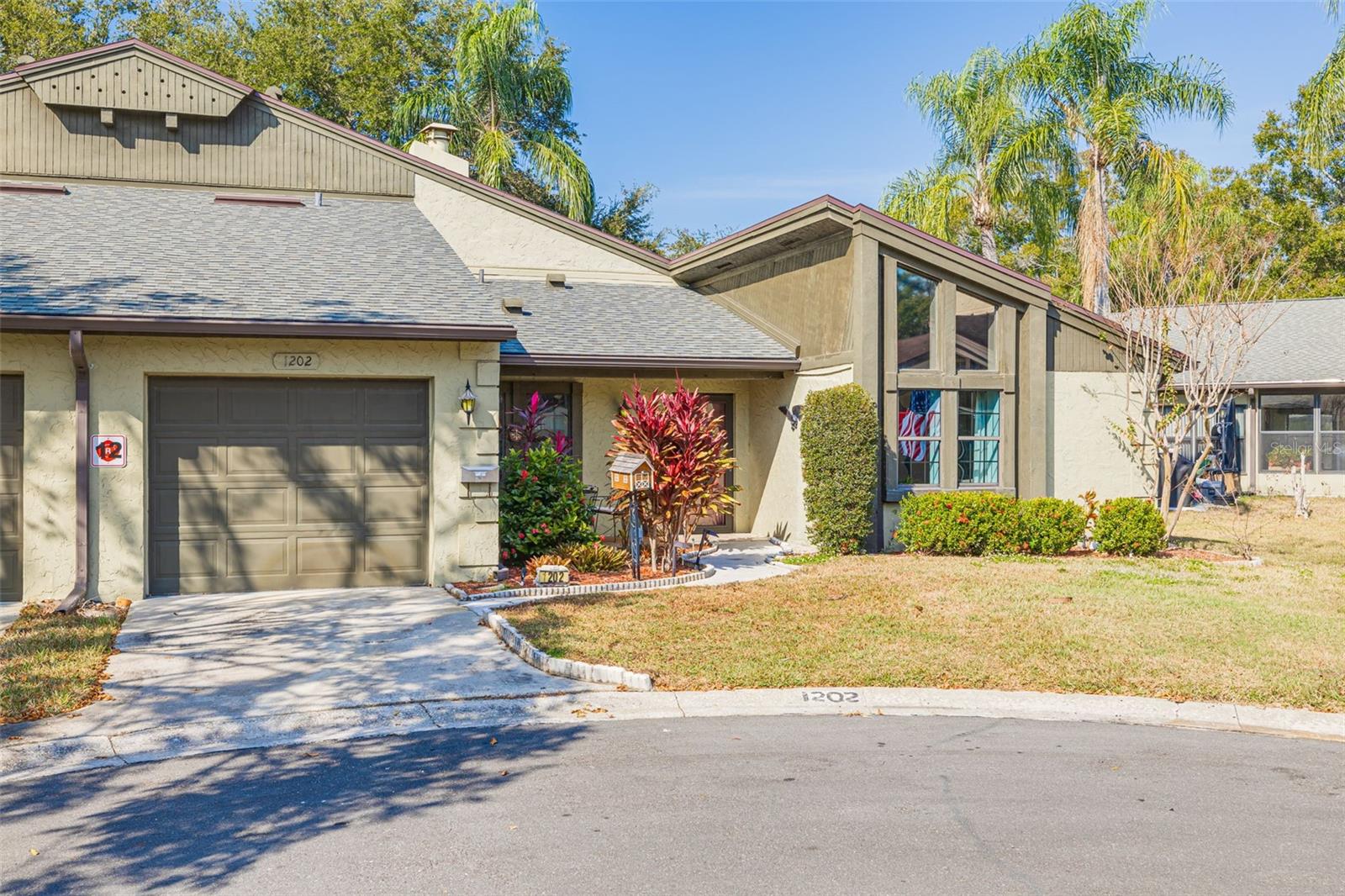 2101 SUNSET POINT RD #1202