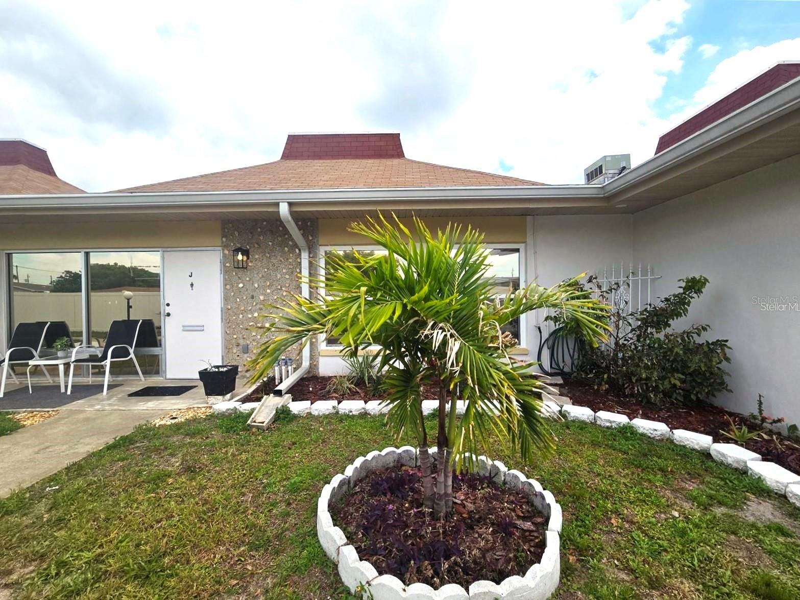 4345 TAHITIAN GARDENS CIR #J