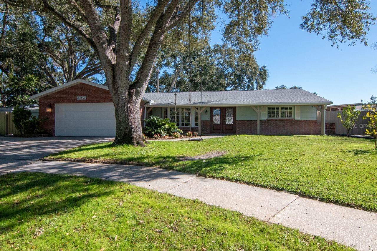 1960 BLUE HERON WAY