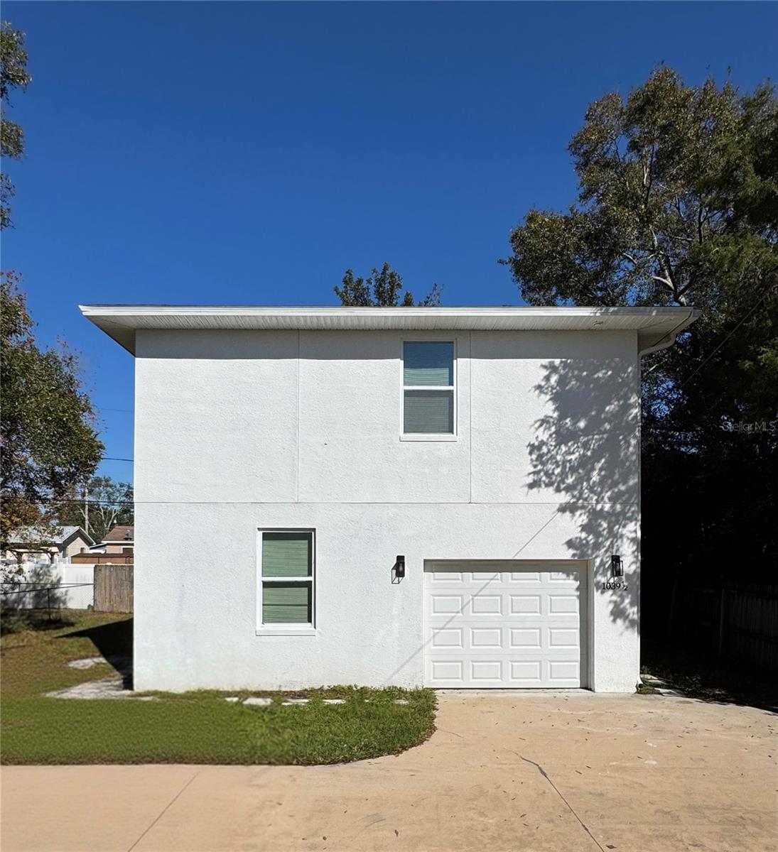 1039 1/2 53RD AVE N