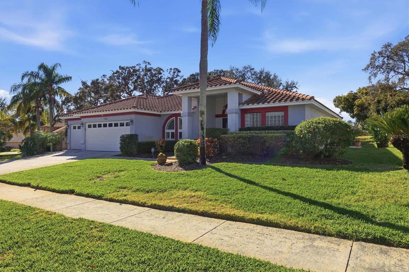716 WOODMONT DR