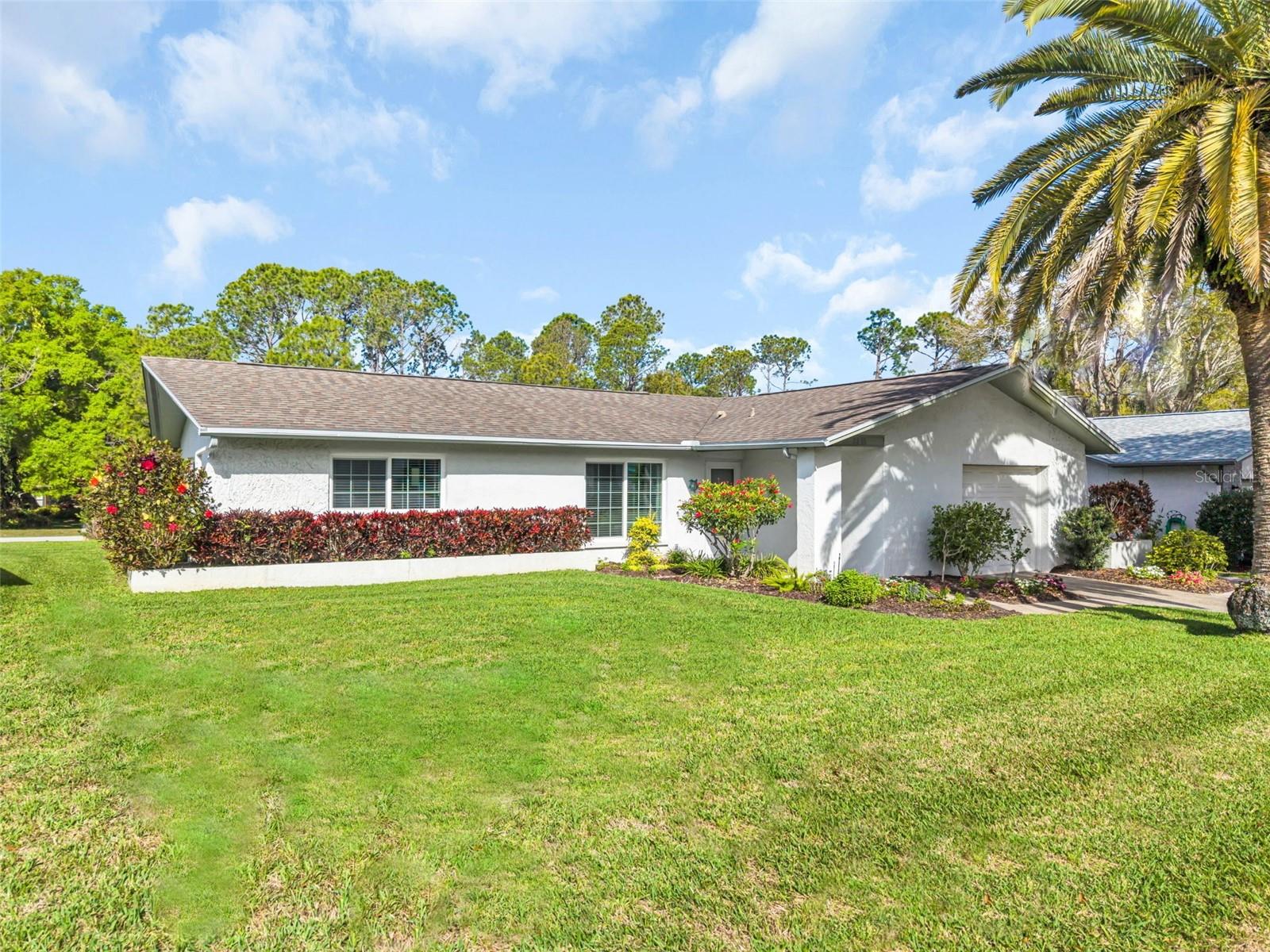 2869 DOONE CIR