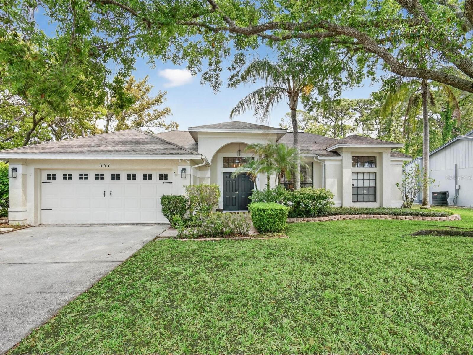 357 WATERFORD CIR W