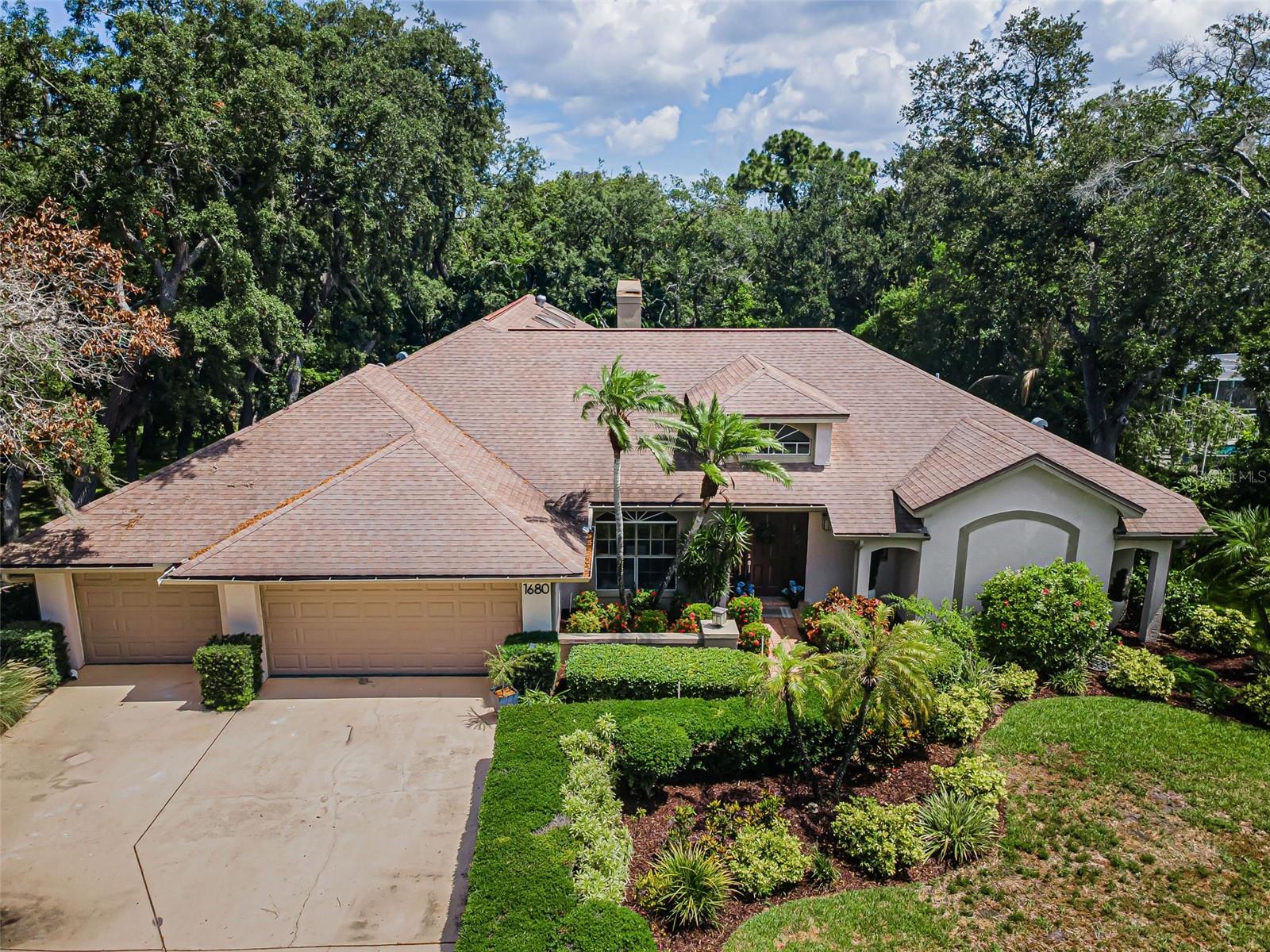 1680 SPARKLING CT