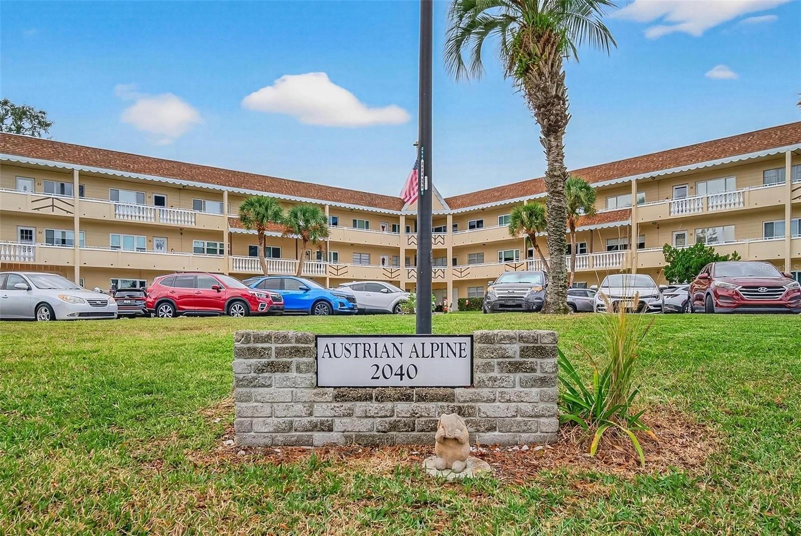 2040 WORLD PARKWAY BLVD #34