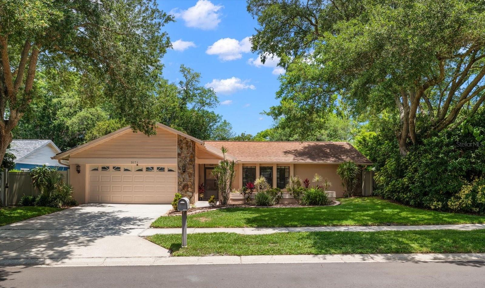 3171 OAK VIEW DR