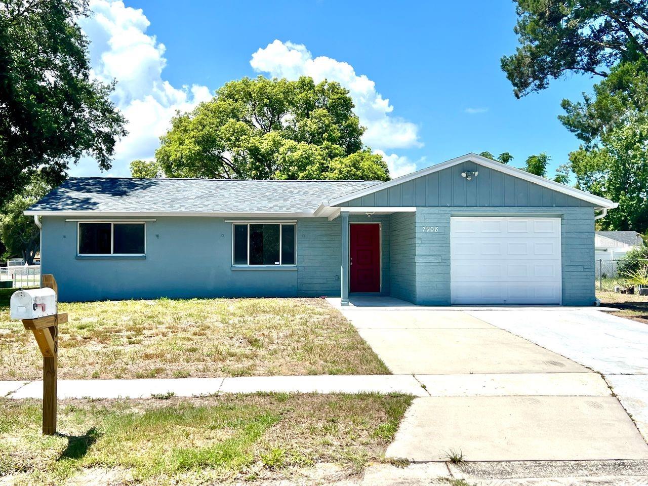 7908 RUSTY OAK DR