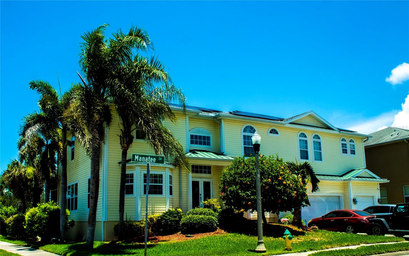 339 MANATEE LN