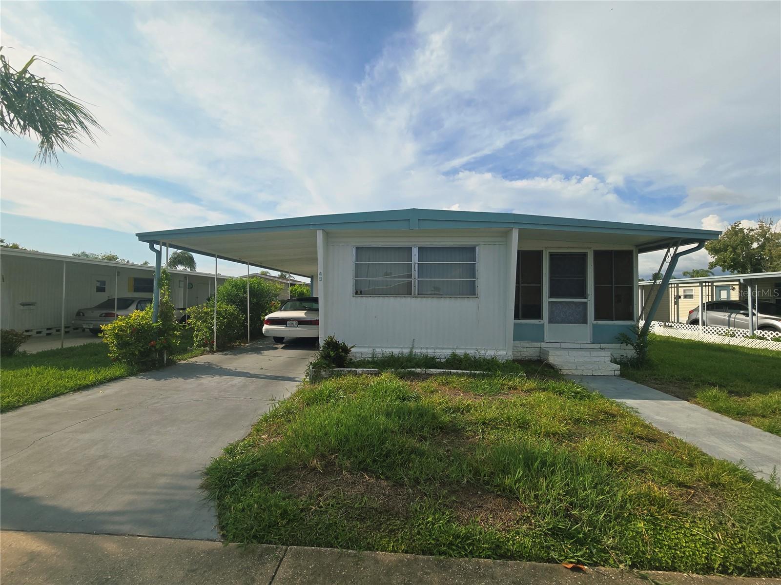 49 DRURY LN